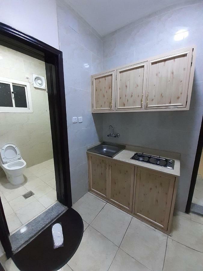 Апарт отель Al Rawda Furnished Units Табук Экстерьер фото